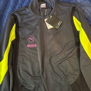Puma Black Zip-Up Jacket with Dark Gray Panels
